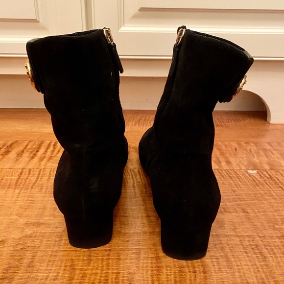 Gucci Black Suede Booties - Picture 4 of 11